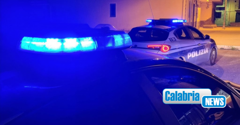 Lamezia, in zona movida ruba catenina d’oro a ragazzo: 22enne identificato e arrestato