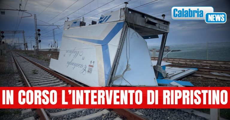 Maltempo Calabria: circolazione ferroviaria sospesa sulla linea Salerno-Reggio Calabria