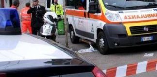 Barletta, muletto si ribalta in un frantoio: muore a 26 anni