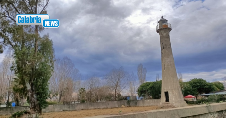 Corigliano Rossano, il Faro di Capo Trionto si prepara a rinascere: aggiudicato appalto per recupero