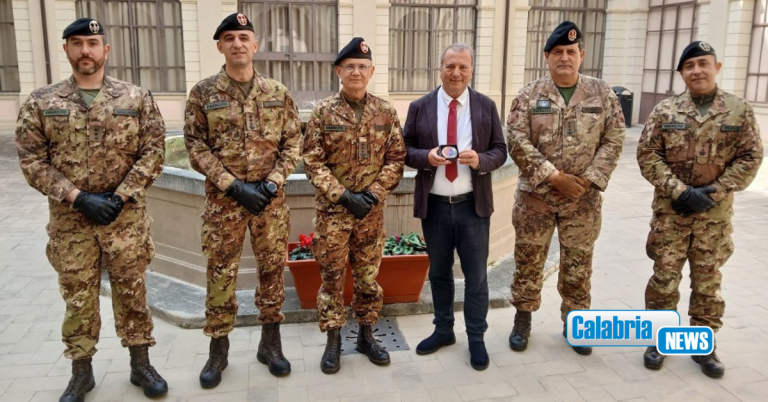 Castrovillari, da oggi la Compagnia genio dell’Esercito diventa base addestrativa reparti brigata “Garibaldi”