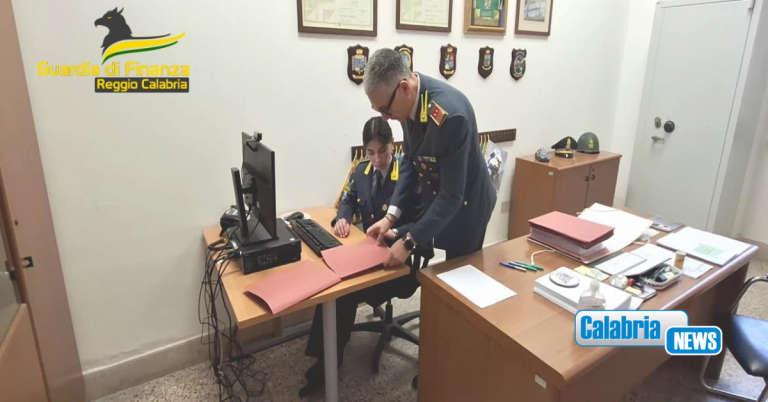 VIDEO-Reggio Calabria, truffa all’Agenzia delle entrate: tre arresti, sequestrati oltre 710mila euro