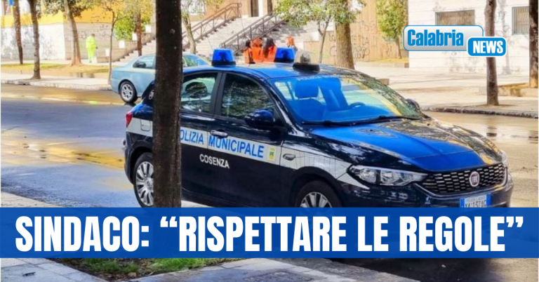 Cosenza, nucleo decoro urbano Polizia Municipale avvia controlli su corretto conferimento rifiuti