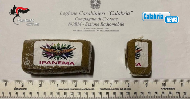 Controlli ed arresti dei Carabinieri a Crotone, Cutro e Isola Capo Rizzuto