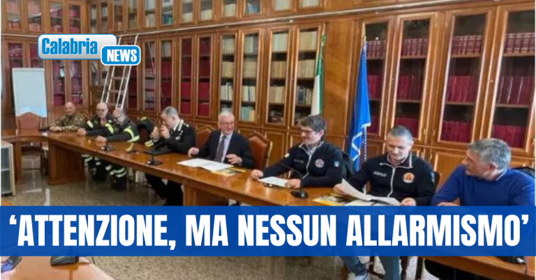 Sciame sismico nel Catanzarese: riunione in Prefettura con sindaci dei Comuni interessati