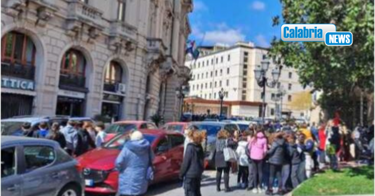 Terremoto: nessun danno ma scuole evacuate a Catanzaro. ProCiv in contatto con sindaci dell’area