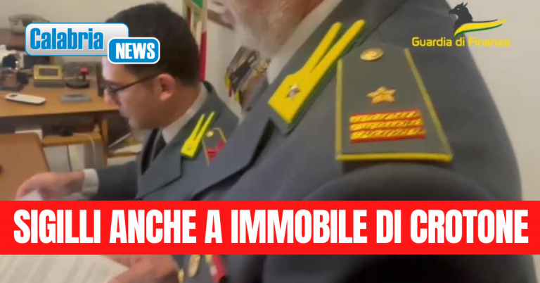 VIDEO-Stipendi da favola a moglie e figlia per svuotare casse società: Maxi sequestro da 2,4 milioni
