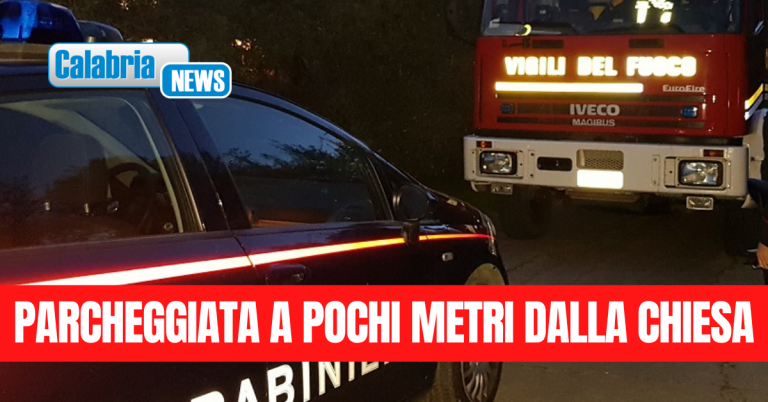 In fiamme l’auto del parroco  di Santo Stefano d’Aspromonte: prevale pista dolosa