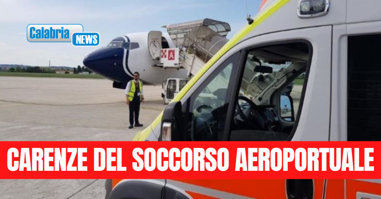 Malore per anziano in aereo Milano-Lamezia, ma l’ambulanza privata arriva senza strumenti