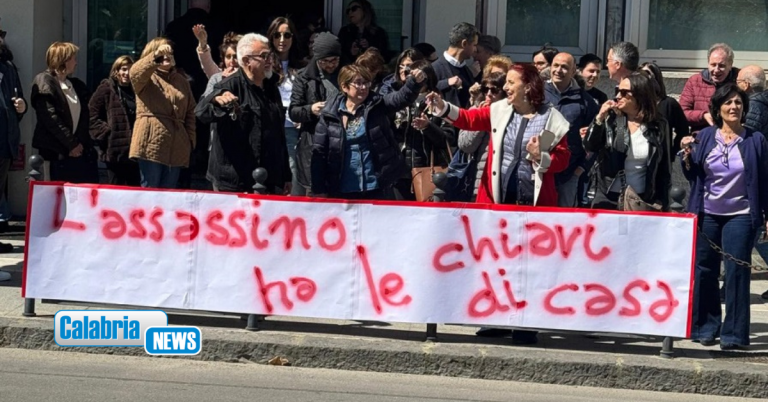 Cgil Cosenza: sit-in contro violenza sulle donne questa mattina davanti la sede Inps