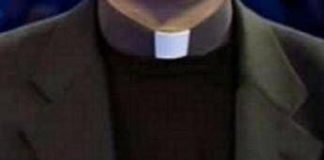 L’ex sacerdote si sposa e vuole un figlio, l’appello dei preti sposati al Vaticano