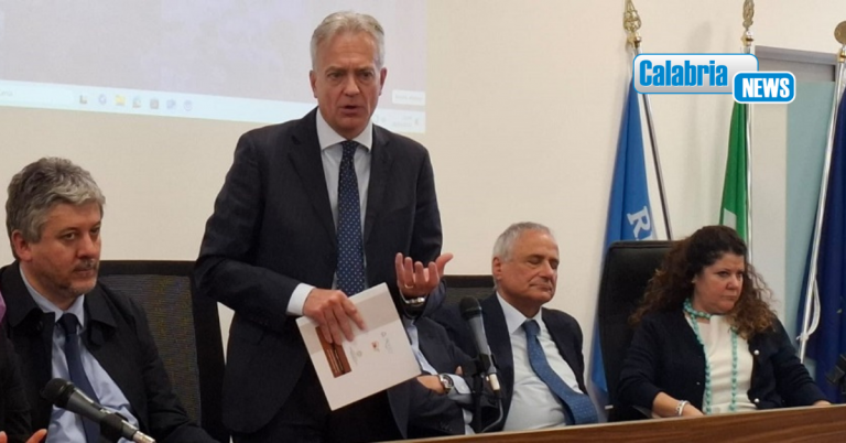 Presentato in Cittadella regionale il marchio Denominazione Comunale di Origine (De.CO)