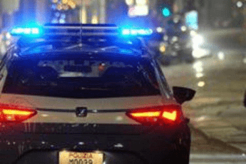 Napoli, sparatoria in piazza a Pianura: nessun ferito