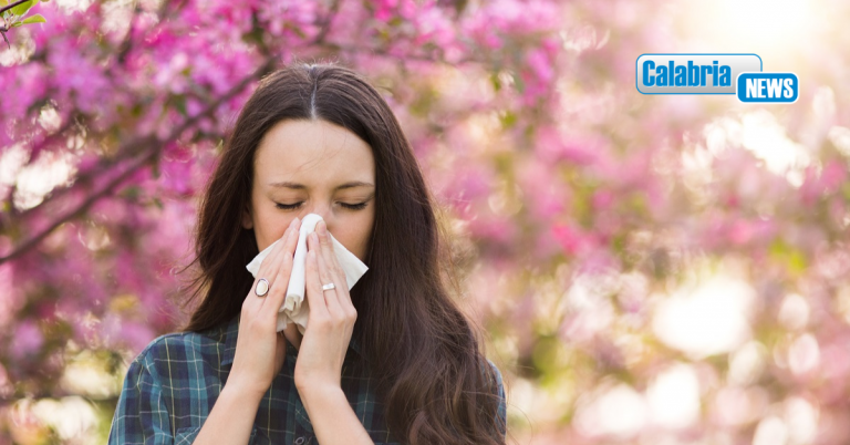 E’ scoppiata la pollinosi, cos’è e come si interviene tra prevenzione e fase acuta
