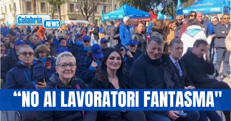 VIDEO-Il segretario generale Uil Bombardieri ad iniziativa del sindacato a Cosenza