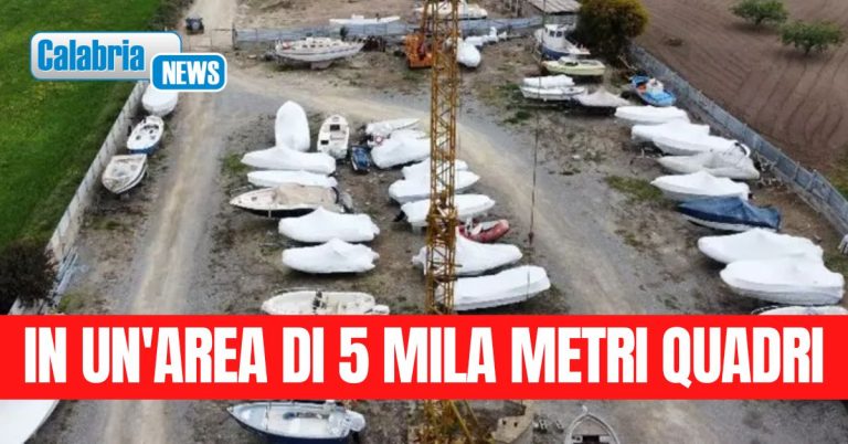 Sequestrato cantiere nautico abusivo