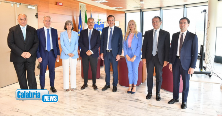 Regione Calabria: parte civile nel procedimento penale per la strage dei migranti a Cutro