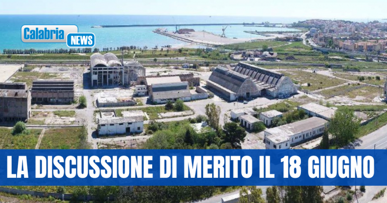 Crotone, TAR stoppa commissario Errigo: sospesa ordinanza per rifiuti bonifica a ‘Columbra’