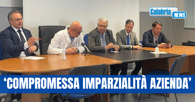 Lamezia, M5S accusa e chiede l’immediata rimozione del direttore sanitario dell’Asp Gallucci