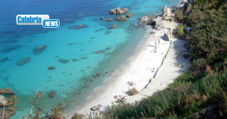 Migliori spiagge d’Italia, la Calabria fa incetta di Bandiere Blu: 3 nuovi ingressi-ELENCO