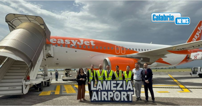 Oggi primo volo easyjet Lamezia Terme-Parigi Orly: sarà operativo due volte a settimana