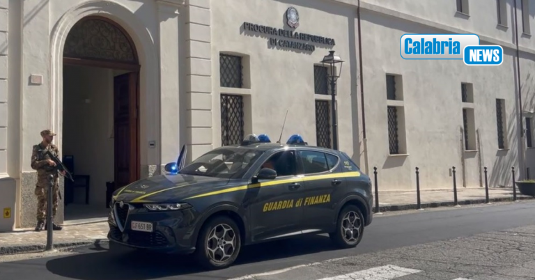 Bufera giudiziaria sulla Regione: con Occhiuto indagate altre 4 persone, tra cui 2 suoi fedelissimi