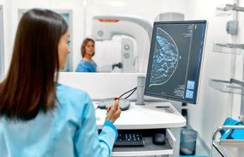 Cancro seno, con combinazione terapie orali -28,4% recidiva nello stadio iniziale