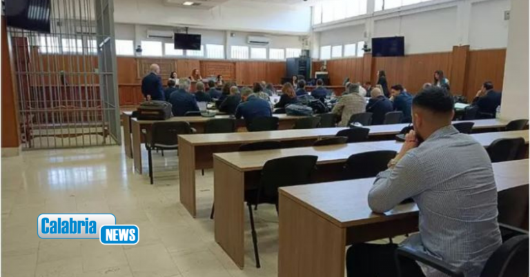 Strage migranti Cutro, a luglio decisione su processo a militari accusati per mancati soccorsi