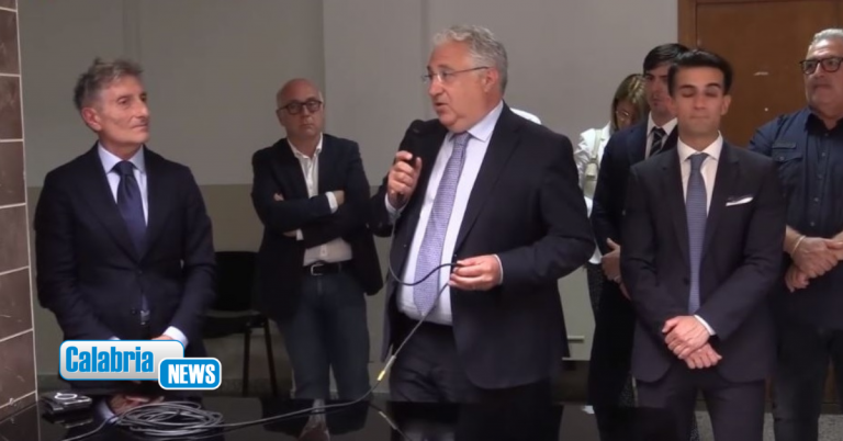 Lamezia, Mario Murone proclamato sindaco: Sono emozionato, mi metto a disposizione della città