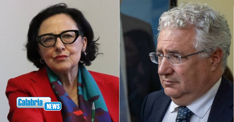 Lamezia, ballottaggio: elettori alle urne per eleggere il nuovo sindaco: sfida Lo Moro-Murone
