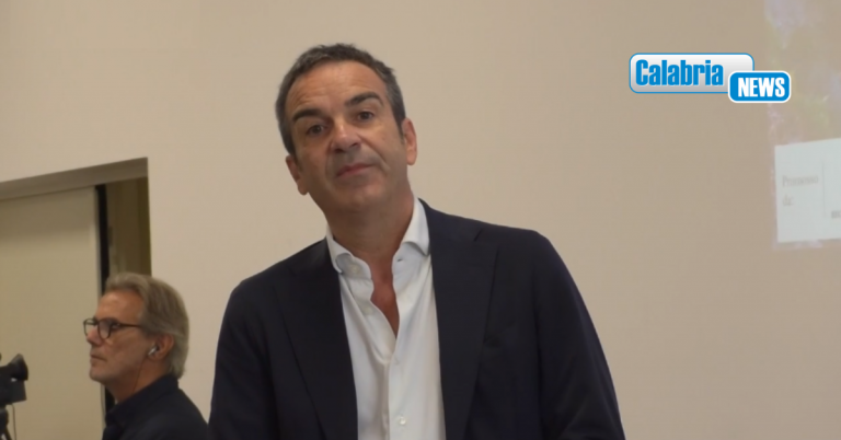 VIDEO-Occhiuto indagato per corruzione: “Ho gestito la Regione Calabria con rigore assoluto”