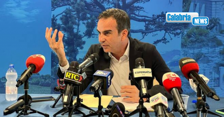 Occhiuto: “sarò sentito entro luglio, non credo a complotti ma continuo a non essere sereno”