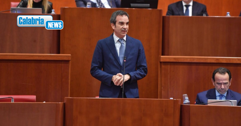 Consiglio regionale, informativa di Occhiuto su indagini in corso: “Non conosco i fatti contestati”