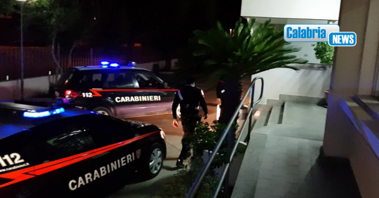 Auto in panne verso Santuario di Polsi: tre turisti tedeschi soccorsi nella notte dai Carabinieri