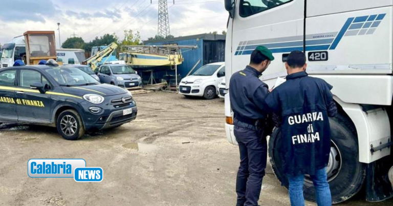 Lamezia, sequestrati 16 automezzi pesanti a società: noleggiati a Torino, mai pagati e mai restituiti