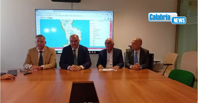 Regione e Arpacal contestano Legambiente, assessore Calabrese: non veritieri i dati sul nostro mare