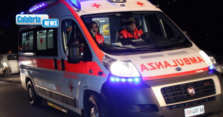Reggio Calabria, ore di apprensione per una bimba di 7 anni caduta dal quinto piano: è grave