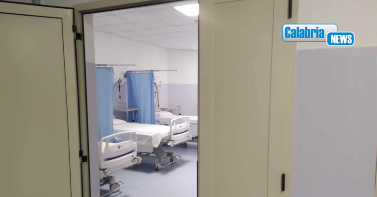 Cosenza, bimba muore in grembo mentre la mamma è in ospedale: aperta indagine