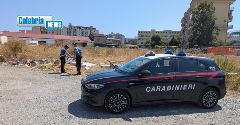 Crotone, lotta alle discariche abusive in città: continuano i controlli dei Carabinieri