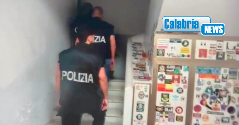 VIDEO-In tre picchiano “Maranza” straniero: arrestati i vertici catanzaresi e calabresi di Forza Nuova