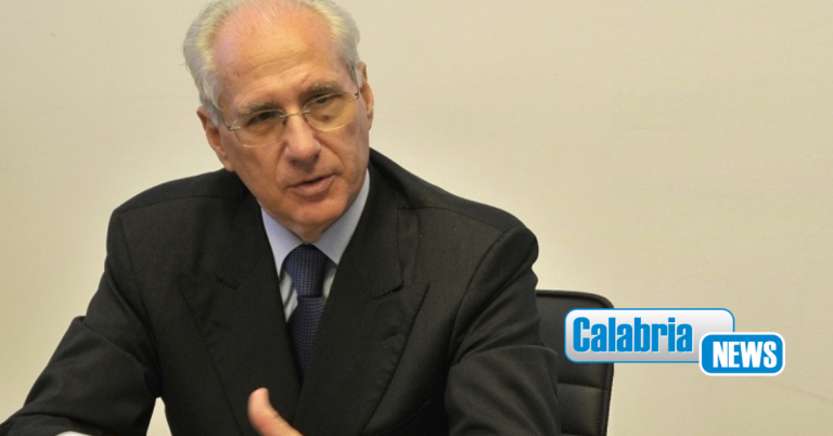 Ponte Stretto, Ciucci: percorso verso apertura cantieri procede spedito