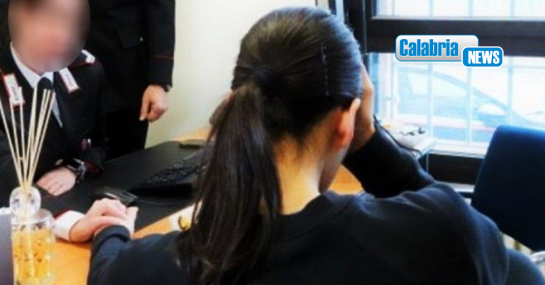 Vicini chiamano i Carabinieri dopo urla di una donna picchiata dal marito: 35enne in manette a Cropani