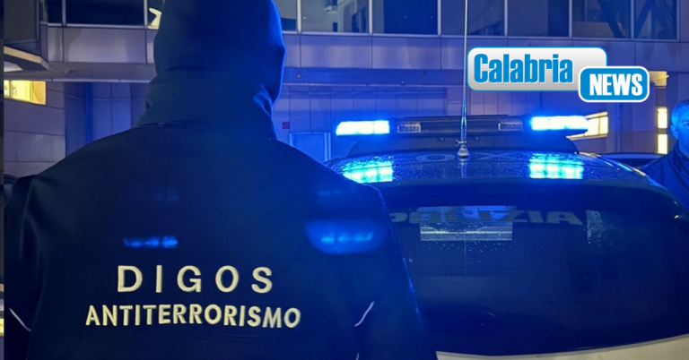 La Digos di Catanzaro: eccellenza operativa con numerosi riconoscimenti per meriti straordinari