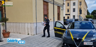 VIDEO-Locri, falsi certificati di malatti: arrestati due medici di base. Inchiesta con 144 indagati