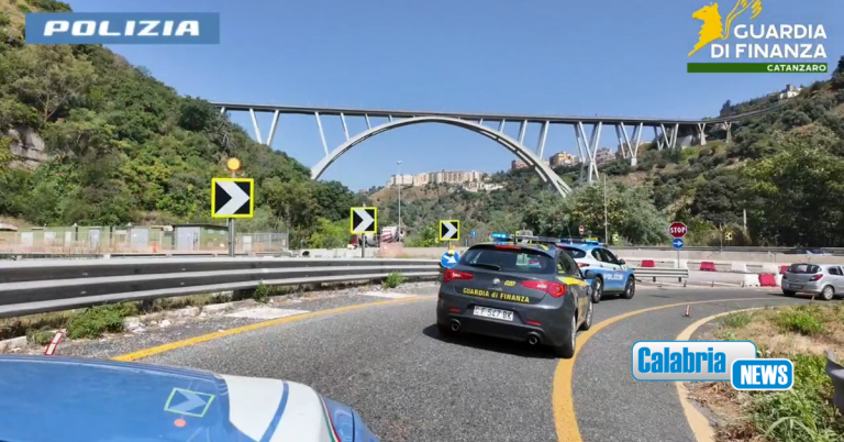 Operazione Polizia-Guardia di Finanza: sequestrati dispositivi dei Comuni per lettura targhe auto