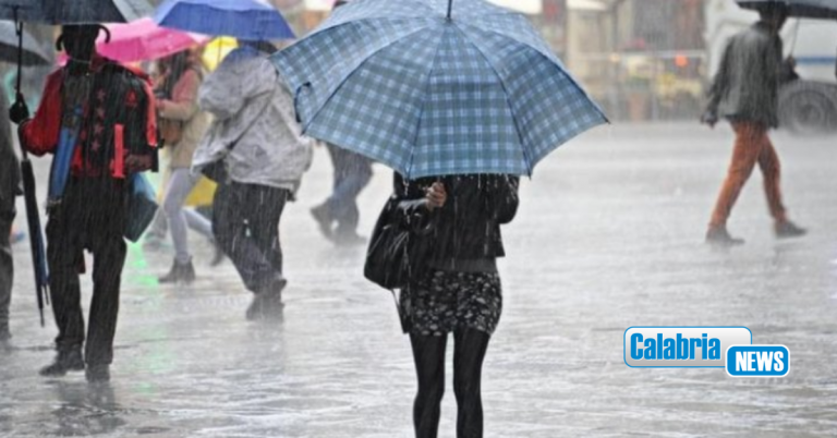 Meteo, l’autunno inizia a farsi sentire: sabato e domenica maltempo anche in Calabria