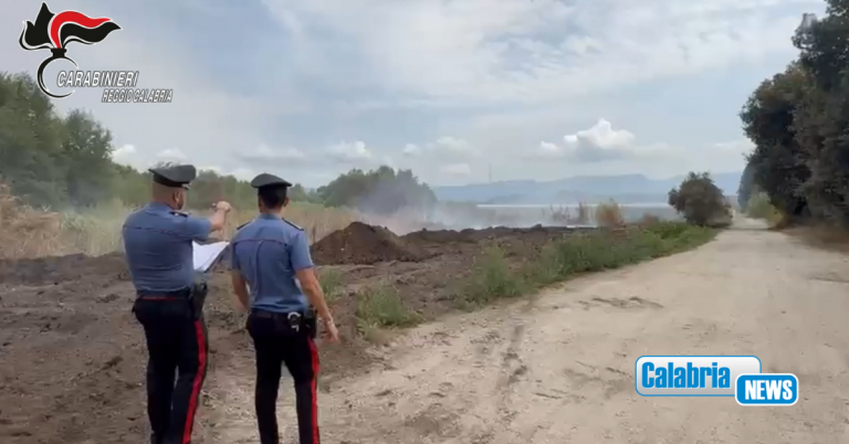 VIDEO-Seminara, in terreno 70 tonnellate di compost (potenzialmente tossico): sequestrata azienda