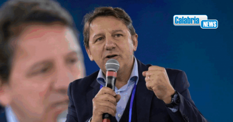 Regionali 2025, Tridico: Occhiuto “smemorato”, nel 2021 votò a favore del reddito di cittadinanza