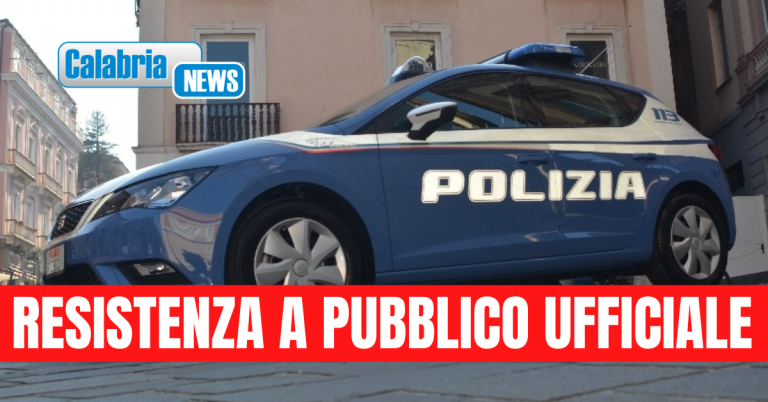 Catanzato, litiga con il compagno e poi aggredisce gli agenti della Polizia intervenuti: arrestata