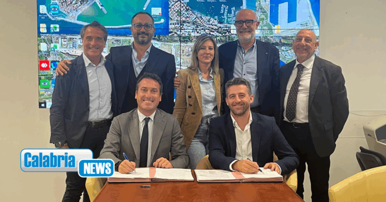 Corigliano-Rossano, firmata la concessione demaniale trentennale del mercato ittico